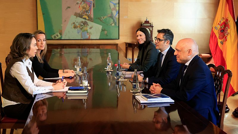 El Gobierno y el PP acuerdan reformar la Constitución pero "ceñida" al artículo de la discapacidad