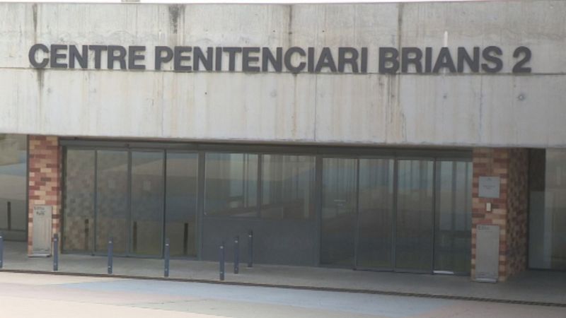 La defensa del futbolista Alves recorrerà la presó provisional per la presumpta agressió sexual