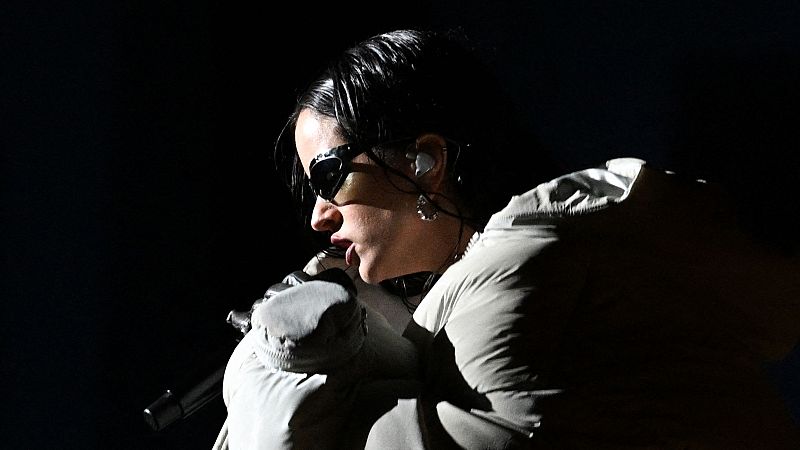 Rosalía publica "LLYLM": un nuevo tema en inglés y castellano con toques de flamenco