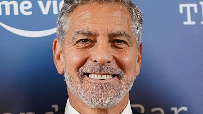 Qu es la parlisis de Bell? As es la enfermedad que sufrieron George Clooney y Angelina Jolie