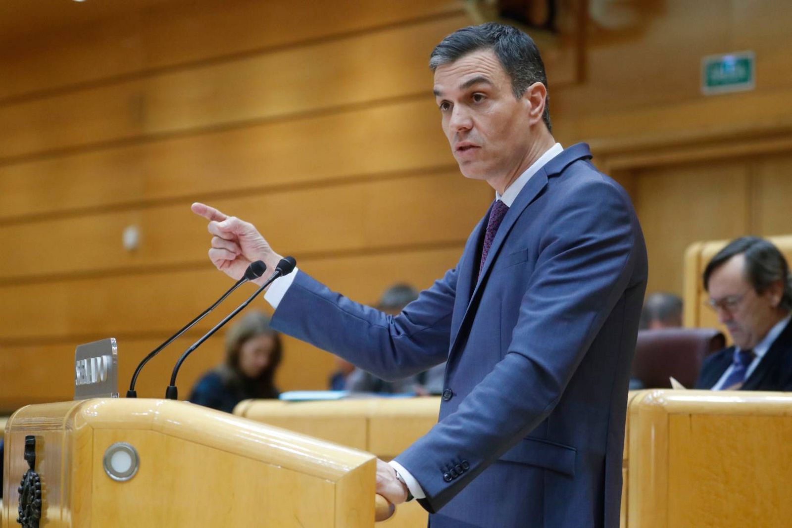 El presidente del Gobierno, Pedro Sánchez, ha anunciado este martes que el Salario Mínimo Interprofesional subirá un 8% en 2023, hasta 1.080 euros, como el Gobierno ha acordado con sindicatos.