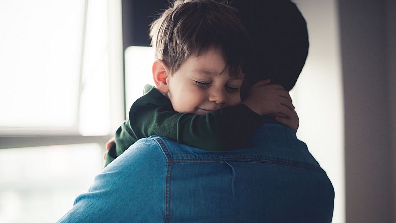 ¿Cómo enseñar a tus hijos a gestionar sus emociones? ¡Prueba estos tres juegos!