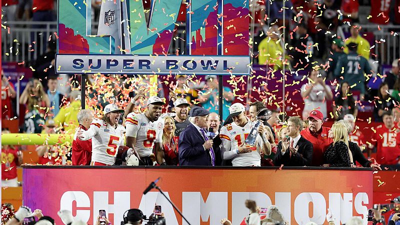 Los Chiefs ganan a los Eagles y suman su tercera Super Bowl