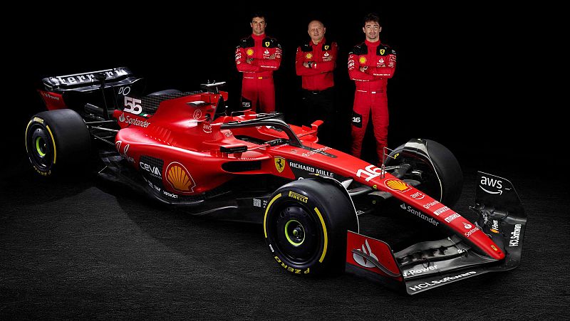 Ferrari presenta el SF23 ante 500 'tiffosi' y unos entusiasmados Sainz y Leclerc