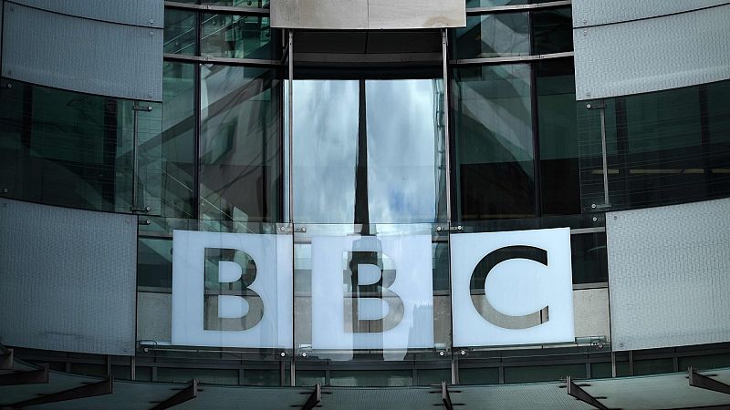 El Gobierno indio registra las oficinas de la BBC tras la publicación de un polémico documental sobre Modi