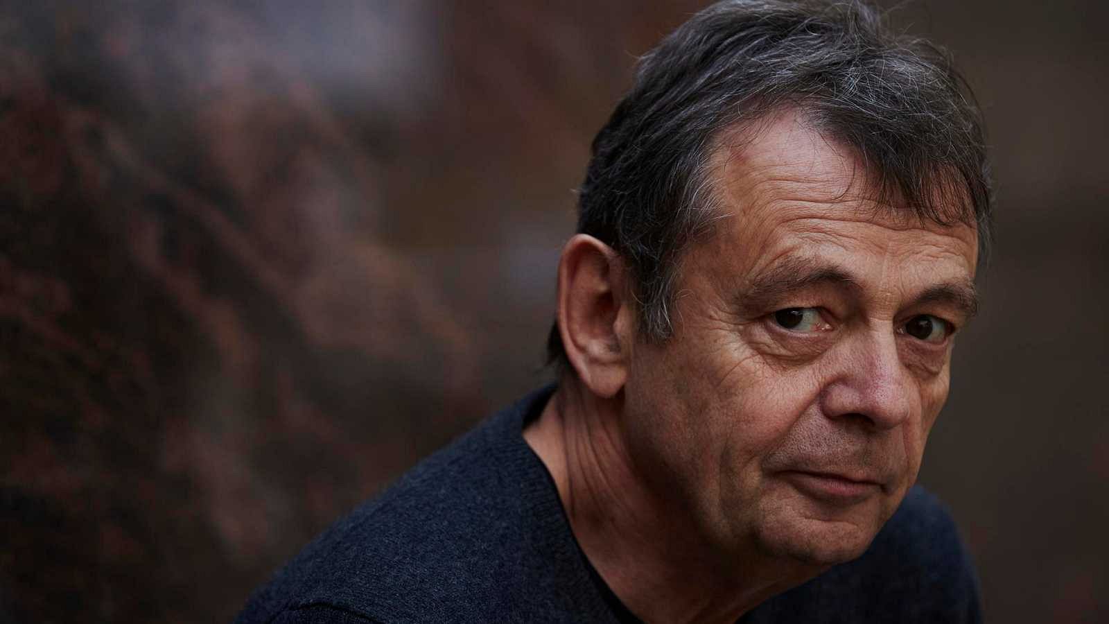 El escritor francés Pierre Lemaitre publica 'El ancho mundo' | Ver