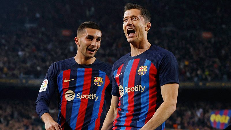 FC Barcelona 2-0 Cádiz: El Barça sigue la estela ganadora y mantiene la ventaja de ocho puntos