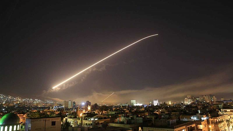 Al menos cinco muertos en Damasco por un ataque que Siria atribuye a misiles israelíes