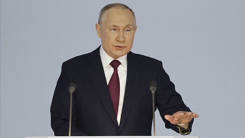 Putin acusa a Occidente de "empezar la guerra" y advierte de que la llevará hasta el final: "Rusia es invencible"