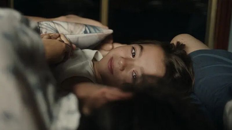 '20.000 especies de abejas': Berlín aplaude la mirada luminosa de Estibaliz Urresola sobre la infancia trans