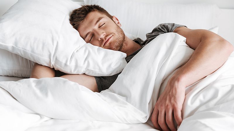 ¿Podemos controlar lo que soñamos? La ciencia de los sueños lúcidos