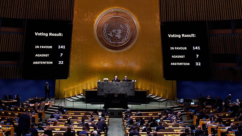 La Asamblea General de la ONU aprueba una resolución que pide la retirada de las tropas rusas de Ucrania