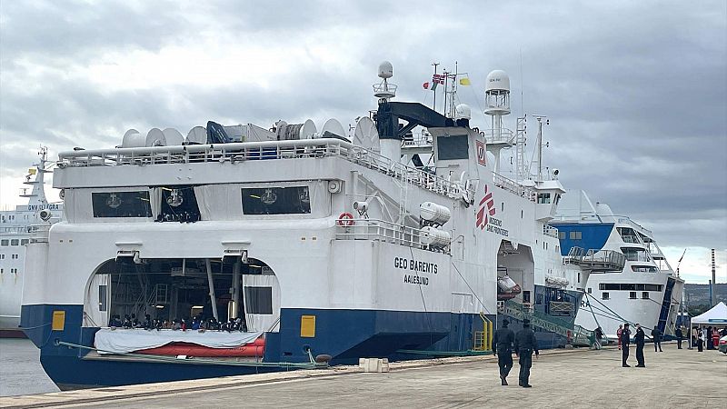 Médicos sin Fronteras arremete contra el Gobierno italiano por multar a uno de sus barcos de rescate en el Mediterráneo
