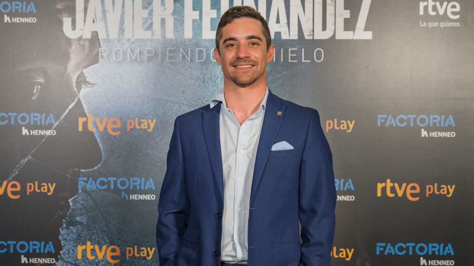 Entrevista al 'milagro' del patinaje sobre hielo, Javier Fernández - Javier Fernández. Rompiendo el hielo | Ver