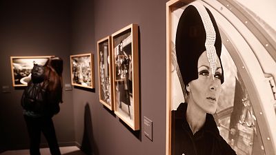El fotoperiodismo de Joana Biarns y las polaroids de Alfonso Ohnur: dos exposiciones que no debes perderte