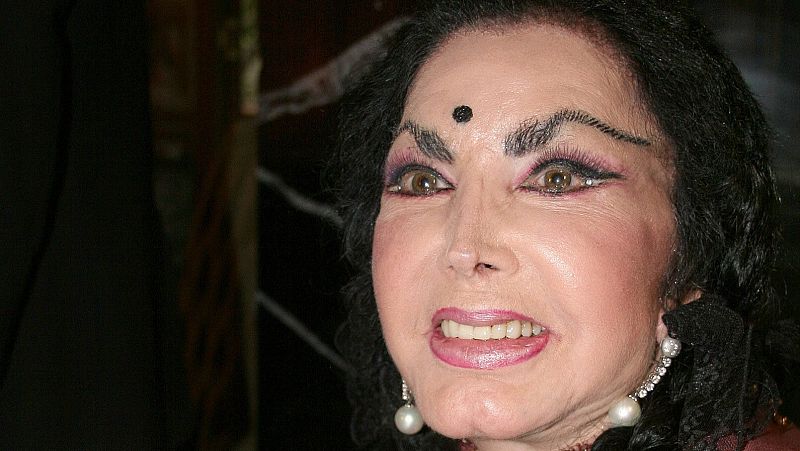 Muere la actriz, cantante y política mexicana Irma Serrano, 'La Tigresa', a los 89 años