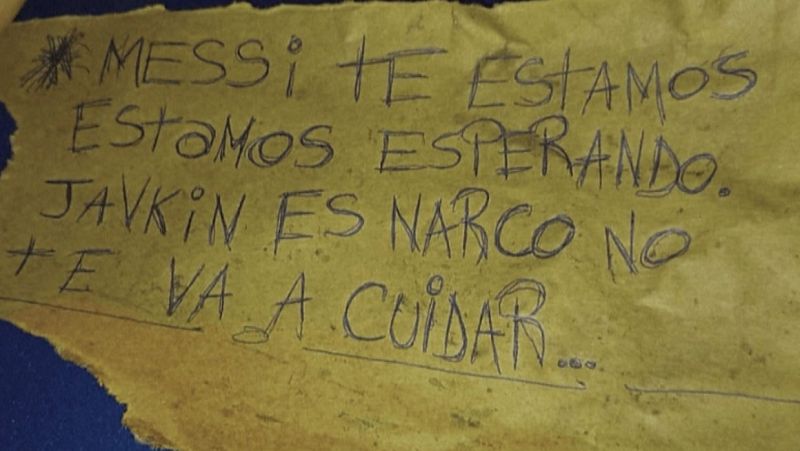 Disparan contra un supermercado de la familia Rocuzzo y dejan un mensaje: "Messi te estamos esperando"