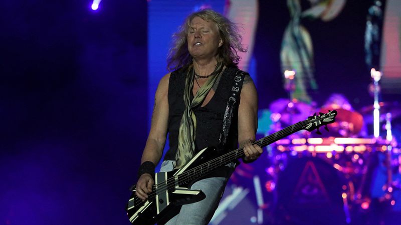 El heavy metal produce mejor respuesta cerebral que la música clásica en pacientes sedados