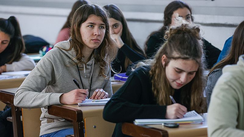 Aprobada la ley de universidades que topa los precios públicos y limita los contratos temporales