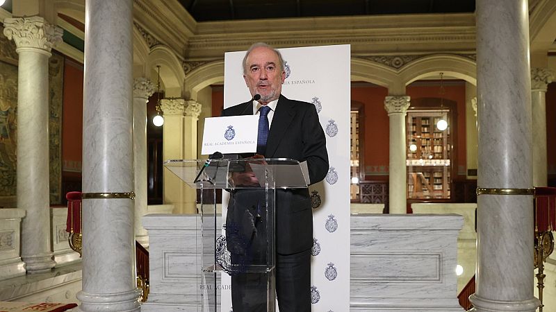 La RAE acuerda por unanimidad que 'solo' se siga escribiendo sin tilde y achaca a "un malentendido" la polémica