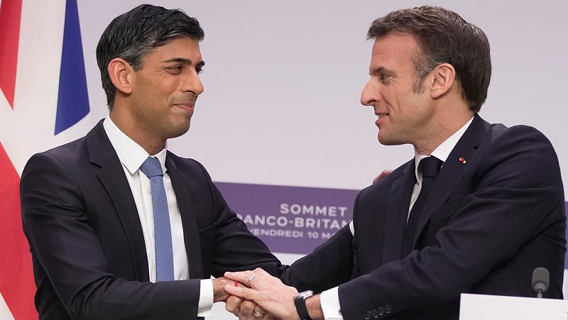 Macron y Sunak sellan un nuevo acuerdo migratorio en la primera cumbre tras años de tensiones por el 'Brexit'