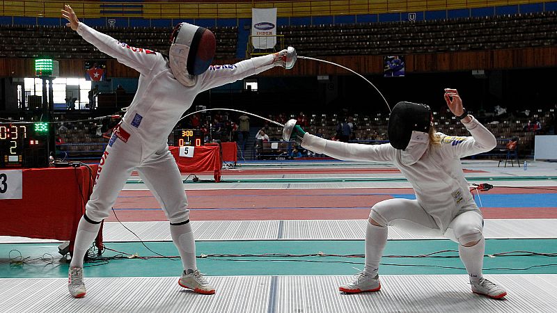 La esgrima, primer deporte que aprueba reintegrar a los deportistas rusos y bielorrusos