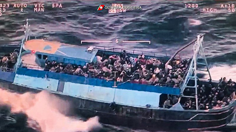 Encuentran el cadáver de una niña de cinco años, la víctima 74 del naufragio en Calabria