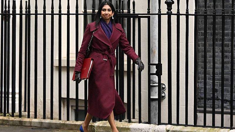 La ley de inmigración del gobierno de Sunak pasa el primer trámite en el Parlamento británico