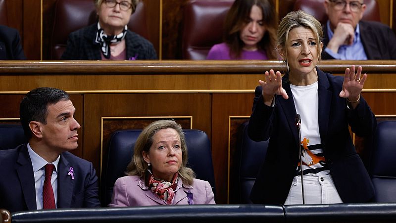 Podemos propone al PSOE que las ministras lideren el debate contra la moción de censura de Vox