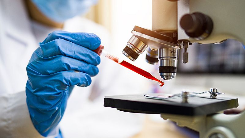 Primera mujer curada de VIH gracias a un trasplante de células madre de cordón umbilical