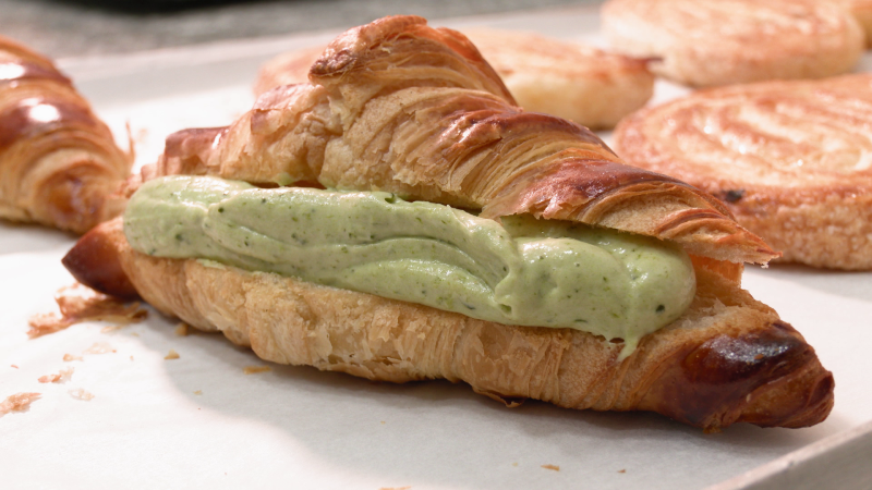 Croissant de kale y chocolate blanco: ¡Fácil, único e irresistible!