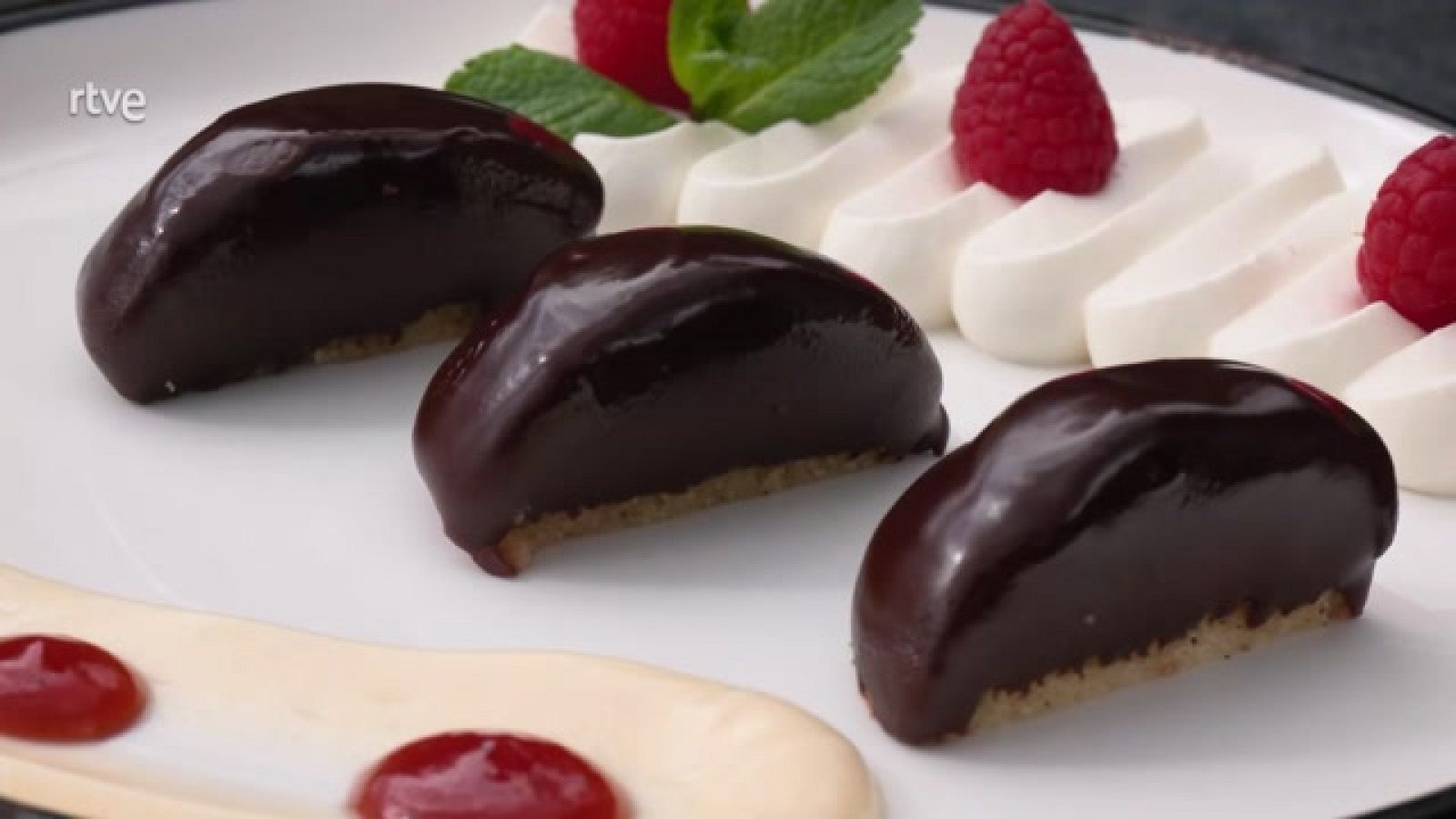 Receta de bizcotelas con María Zurita - Ahora o nunca | Ver