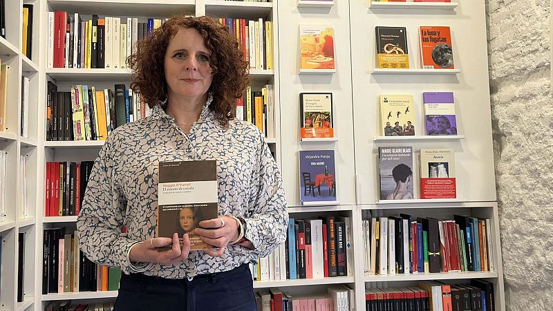 Libros del Asteroide on X: Nos moríamos de ganas de mostraros la portada  de EL RETRATO DE CASADA, la nueva novela de Maggie O'Farrell, que llegará a  librerías el 13 de marzo