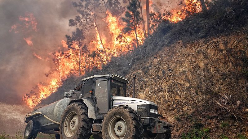 El incendio de Castell�n, m�s cerca de ser estabilizado mientras los fuegos se propagan por Asturias