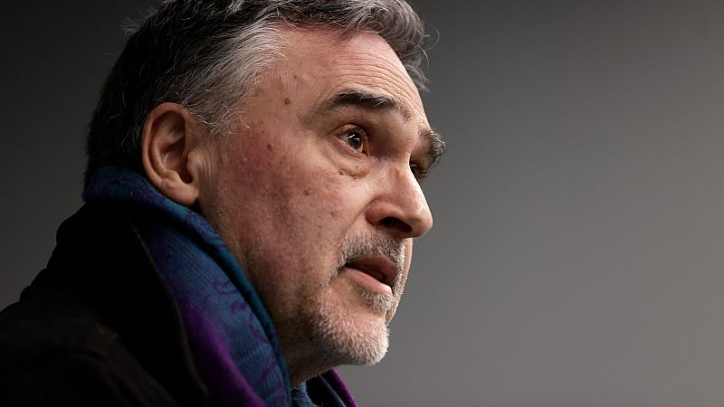 Miguelanxo Prado renuncia a dirigir el Sal�n del C�mic de A Coru�a por los "obst�culos" para su organizaci�n