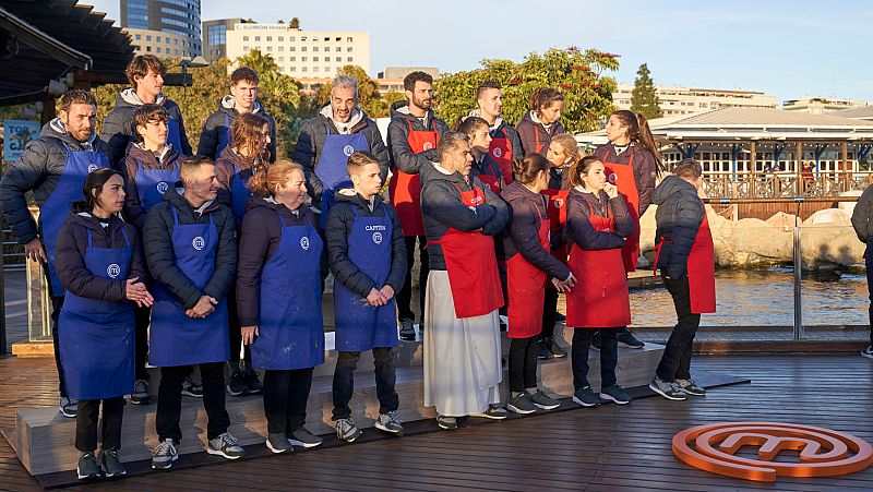 MasterChef 11: Ana y Larraitz se pelean y acaban uniendo fuerzas contra fray Marcos