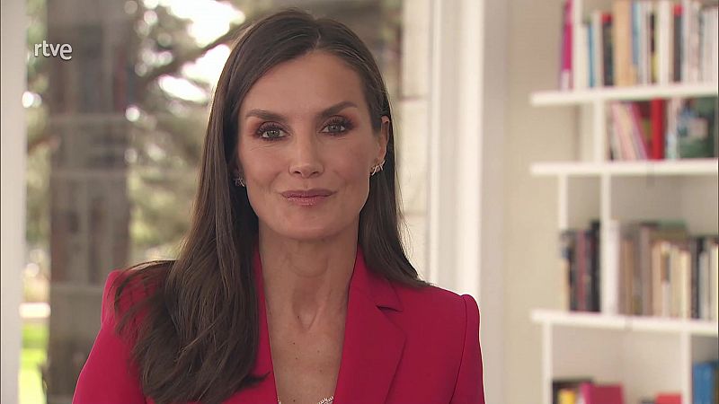 La felicitación de la reina Letizia, protagonista en redes en el 50º aniversario de 'Informe Semanal'