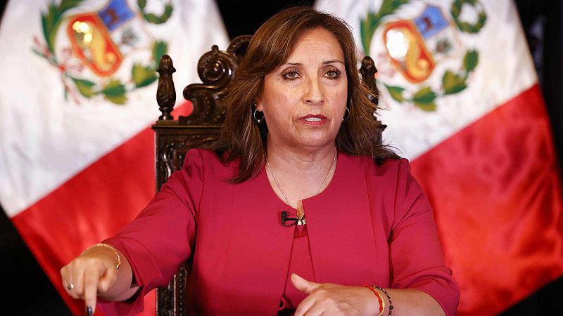 El Congreso de Perú rechaza abrir juicio político a Dina Boluarte por las muertes en las protestas