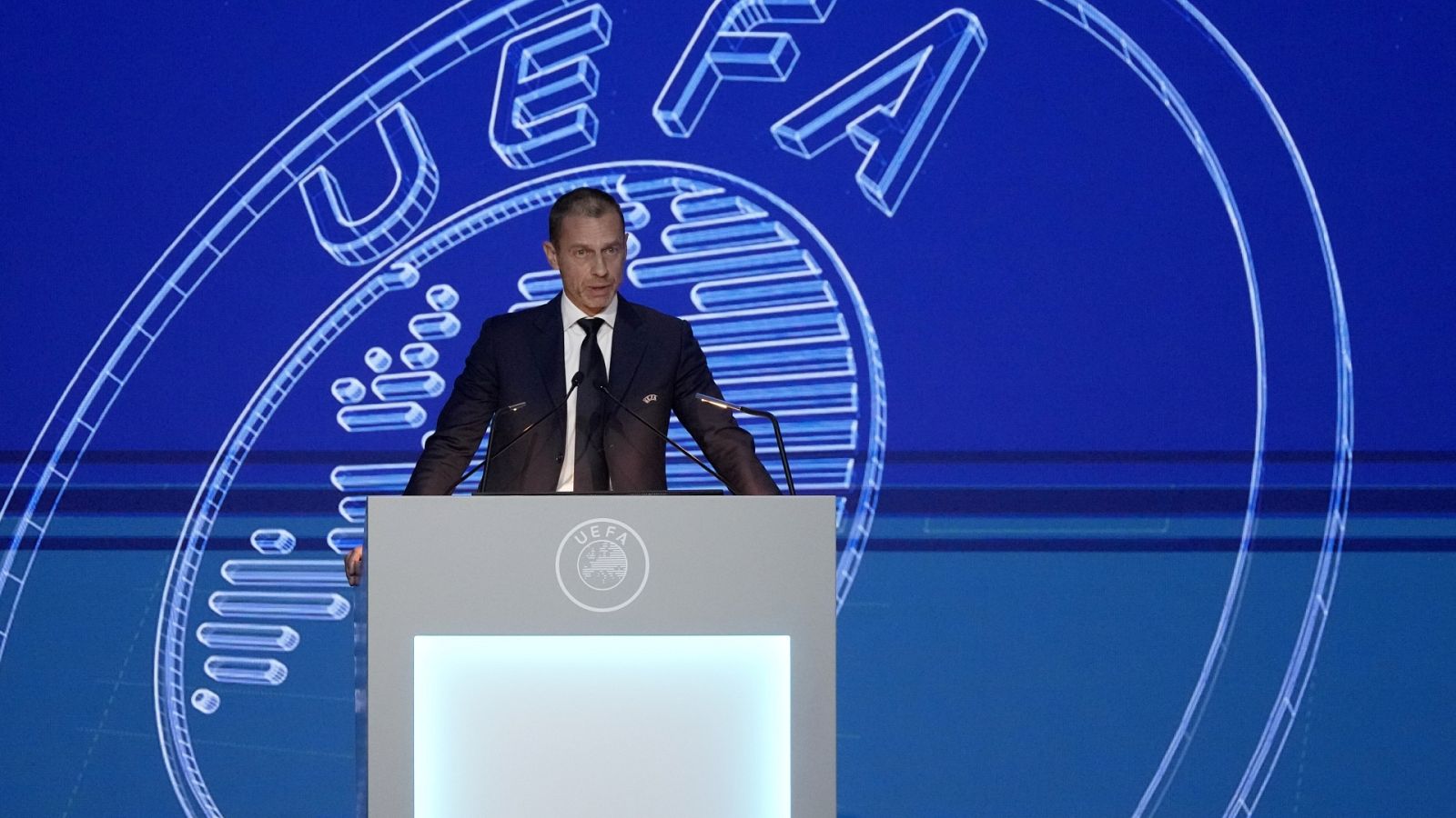 Congreso UEFA: Ceferin, reelegido presidente por cuatro años | Ver