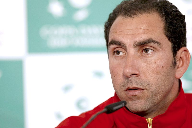 Costa: "Que Ferrer juegue el primer punto contra Djokovic es positivo"