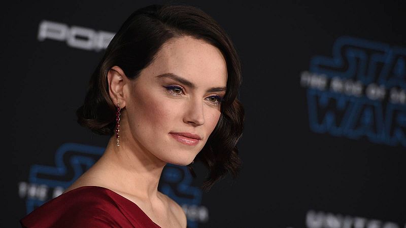 La 'jedi' Daisy Ridley capitanea el regreso de "Star Wars" a la gran pantalla