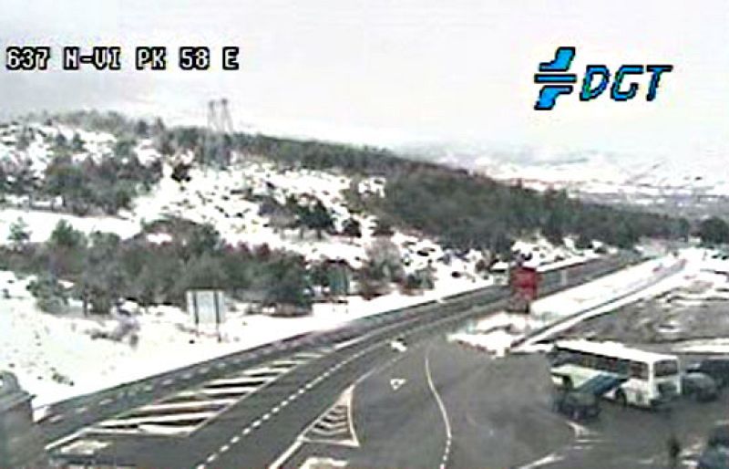 El temporal obliga a cerrar 22 puertos y a usar cadenas en otros 51