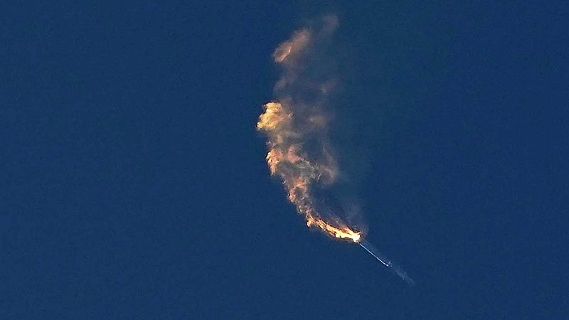 Starship, el mayor cohete de la historia desarrollado por Elon Musk, explota minutos después del despegue