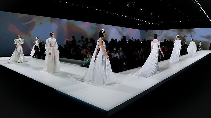 La Barcelona Bridal Fashion Week converteix la ciutat en la capital de moda nupcial