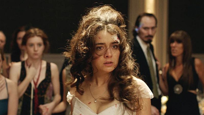 Es perversa y violenta, pero es pura diversión: la película que arrasó en los Premios Platino