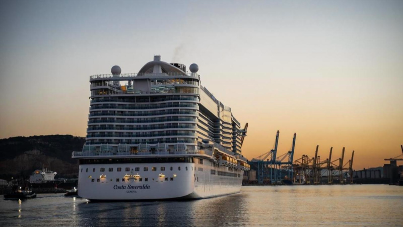 Creuers, pisos turístics i massificació: quin ha de ser el model turístic de Barcelona?