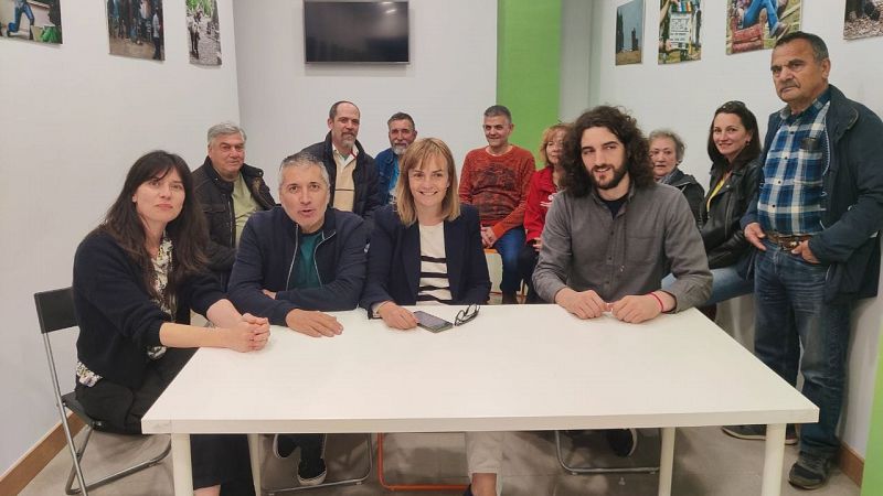 La candidata de Podemos en Asturias se encierra en la sede y pide a la dirección nacional que se mantenga su lista electoral
