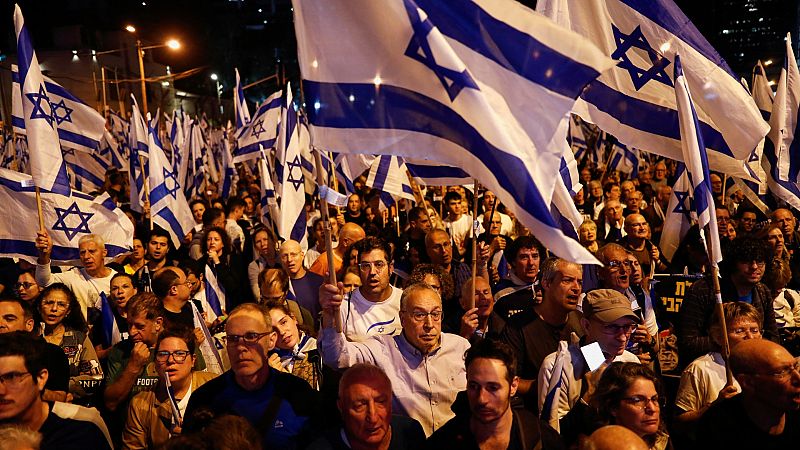 Cientos de miles de israelíes vuelven a manifestarse contra Netanyahu y su polémica reforma judicial