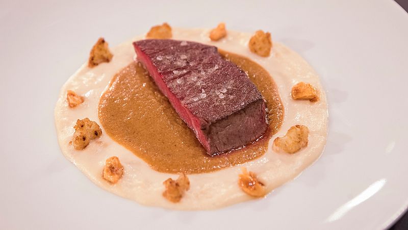 Receta de solomillo con coliflor y almendras de Pilu de MasterChef