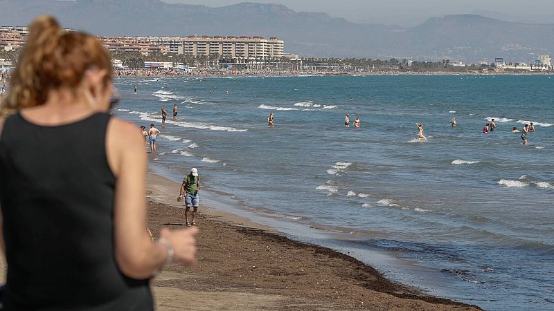 Calor récord en un mes de abril con hasta 35 grados en la cuenca del Guadalquivir, Granada y Murcia